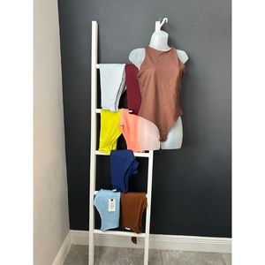 8 for the price of 1! ReoRia Body Suits - L